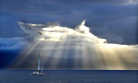 Mother Nature makes her own art in sky above West Maui